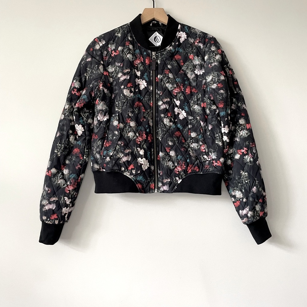 Volcom floral quilted bomber zip up jacket small